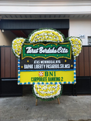 Papan Bunga Duka di Pancuran